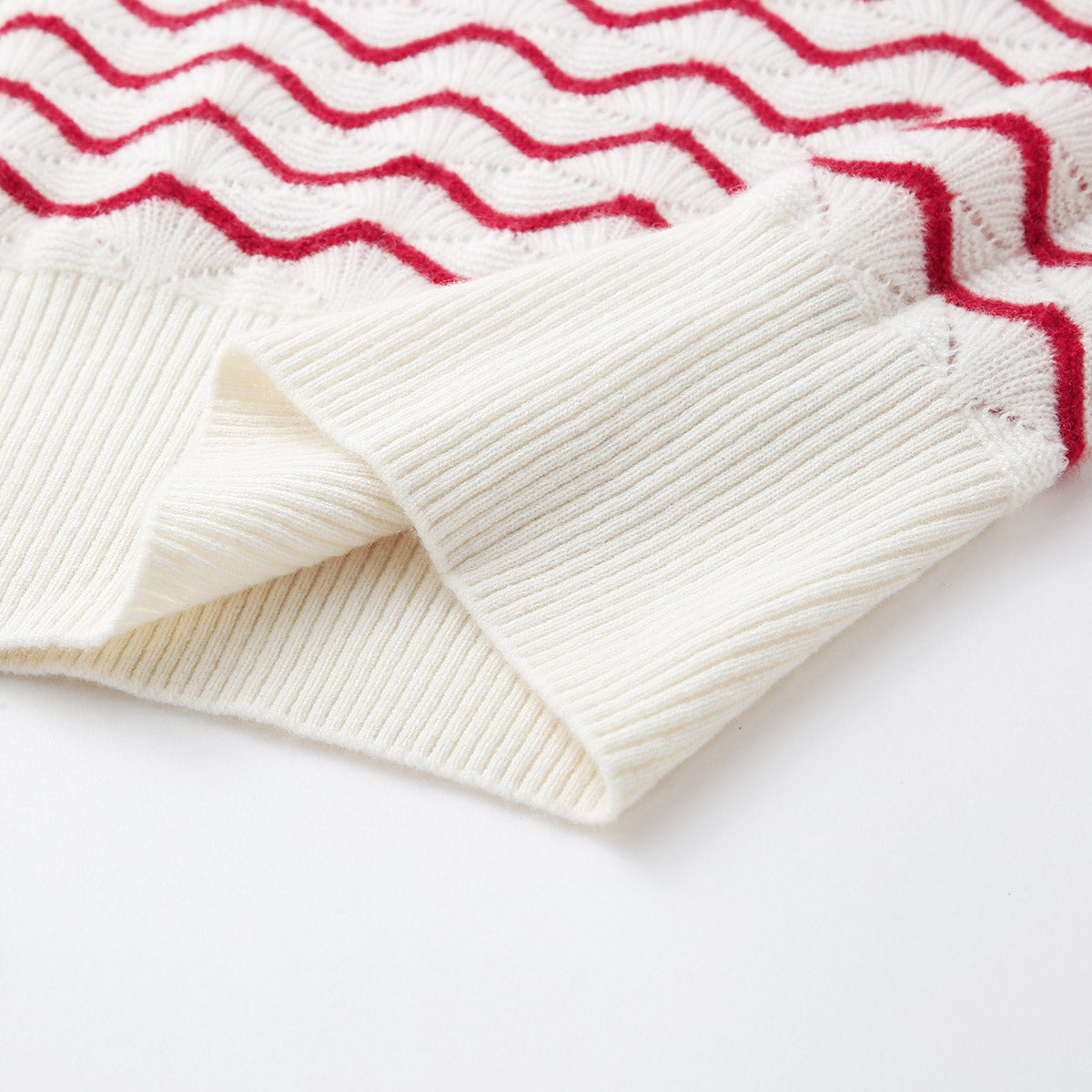 100% Cashmere Wave Pattern Knit Sweater