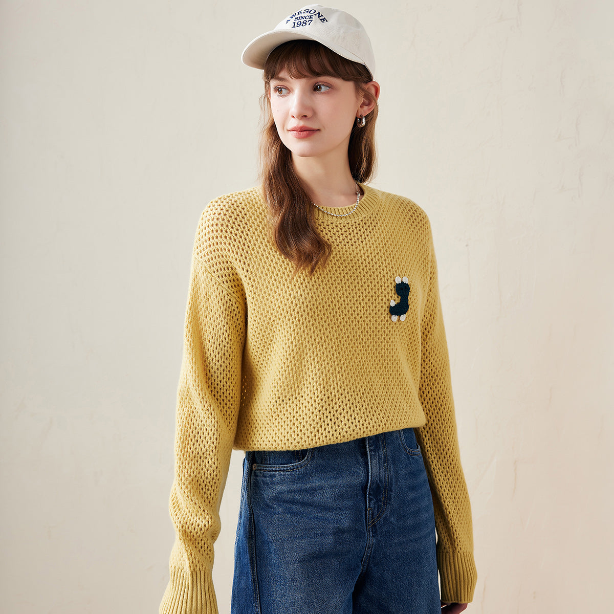 100% Wool Embroidered Patch Knit Sweater