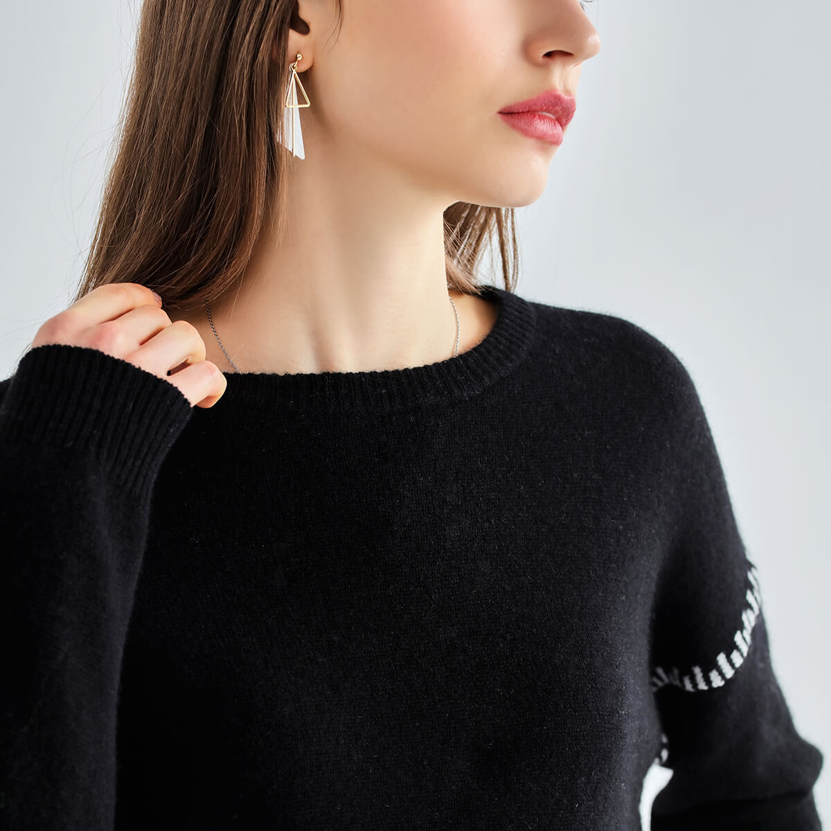 100% Cashmere Knit Sweater with Minimalist Stitch Detailing