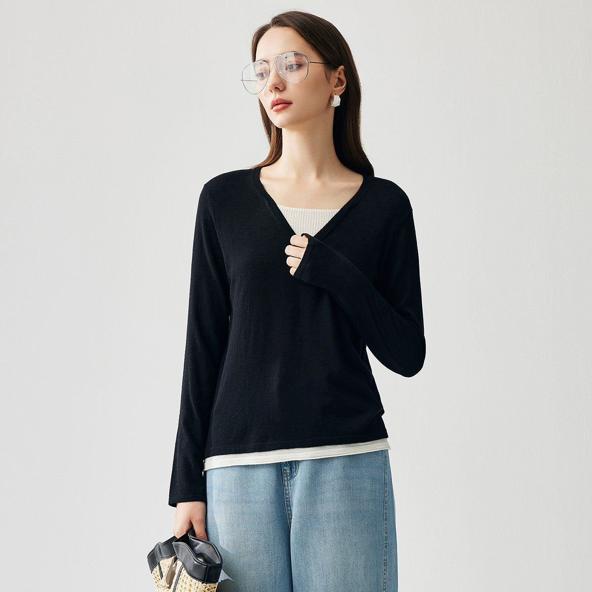 Womens V-Neck Layered Knit Sweater