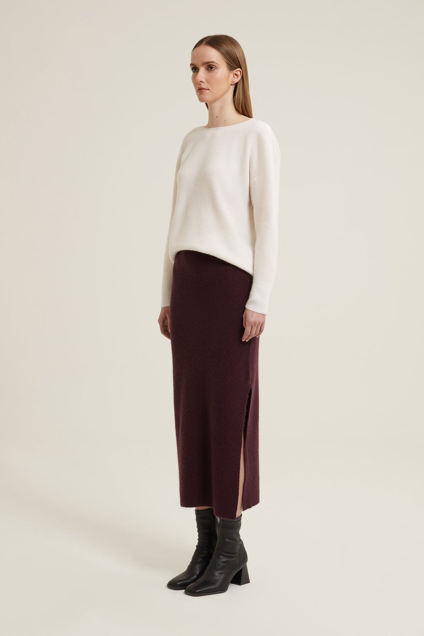 Aditti Ribbed Cashmere Skirt