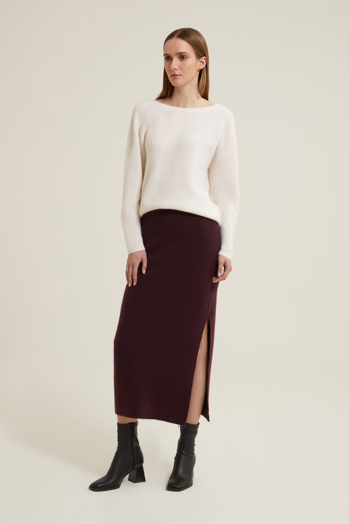 Aditti Ribbed Cashmere Skirt