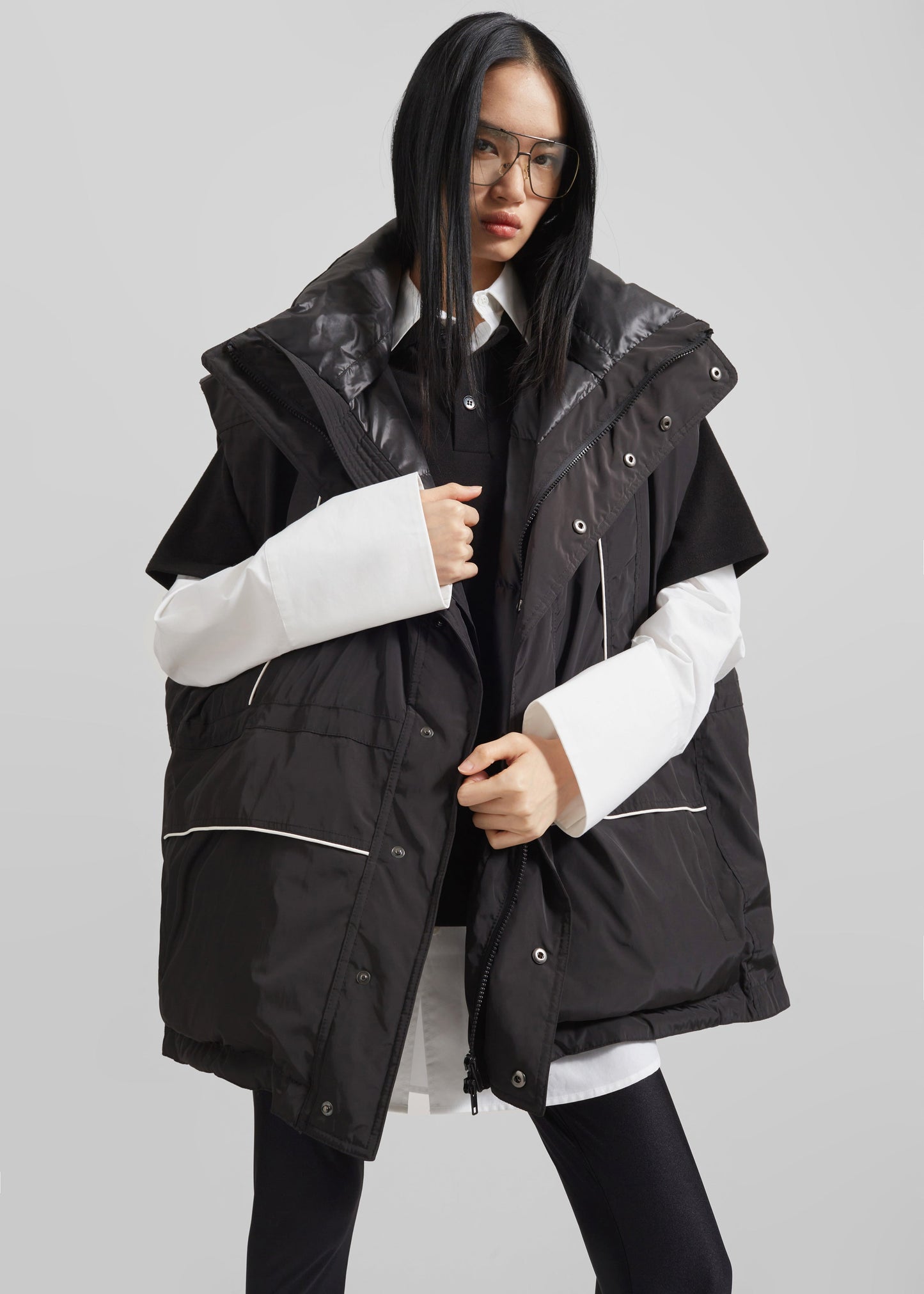 Calais Oversized Sleeveless Puffer Jacket - Black