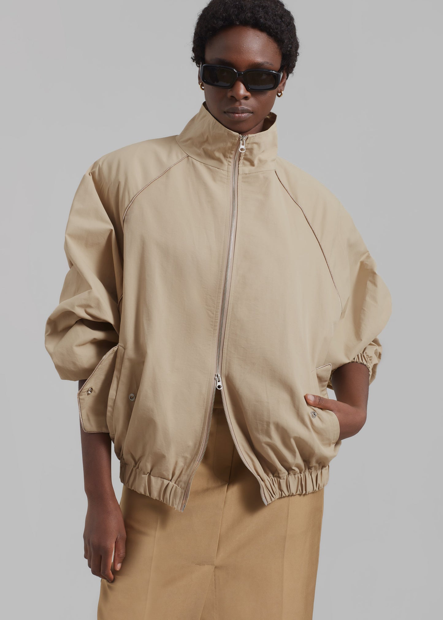 Carlisle Light Jacket - Beige