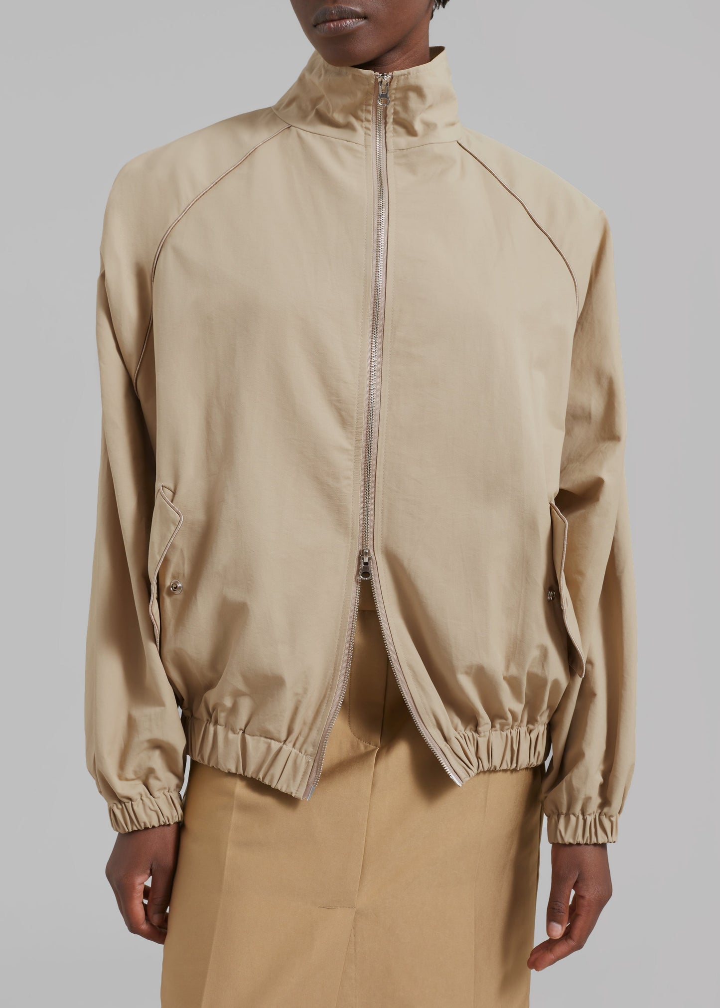 Carlisle Light Jacket - Beige