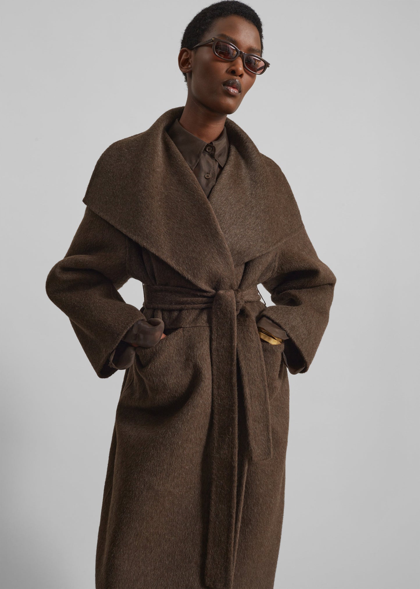 Cheshire Shawl Collar Wool Coat - Brown