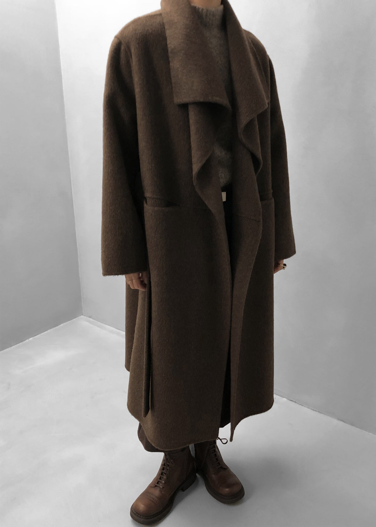 Cheshire Shawl Collar Wool Coat - Brown