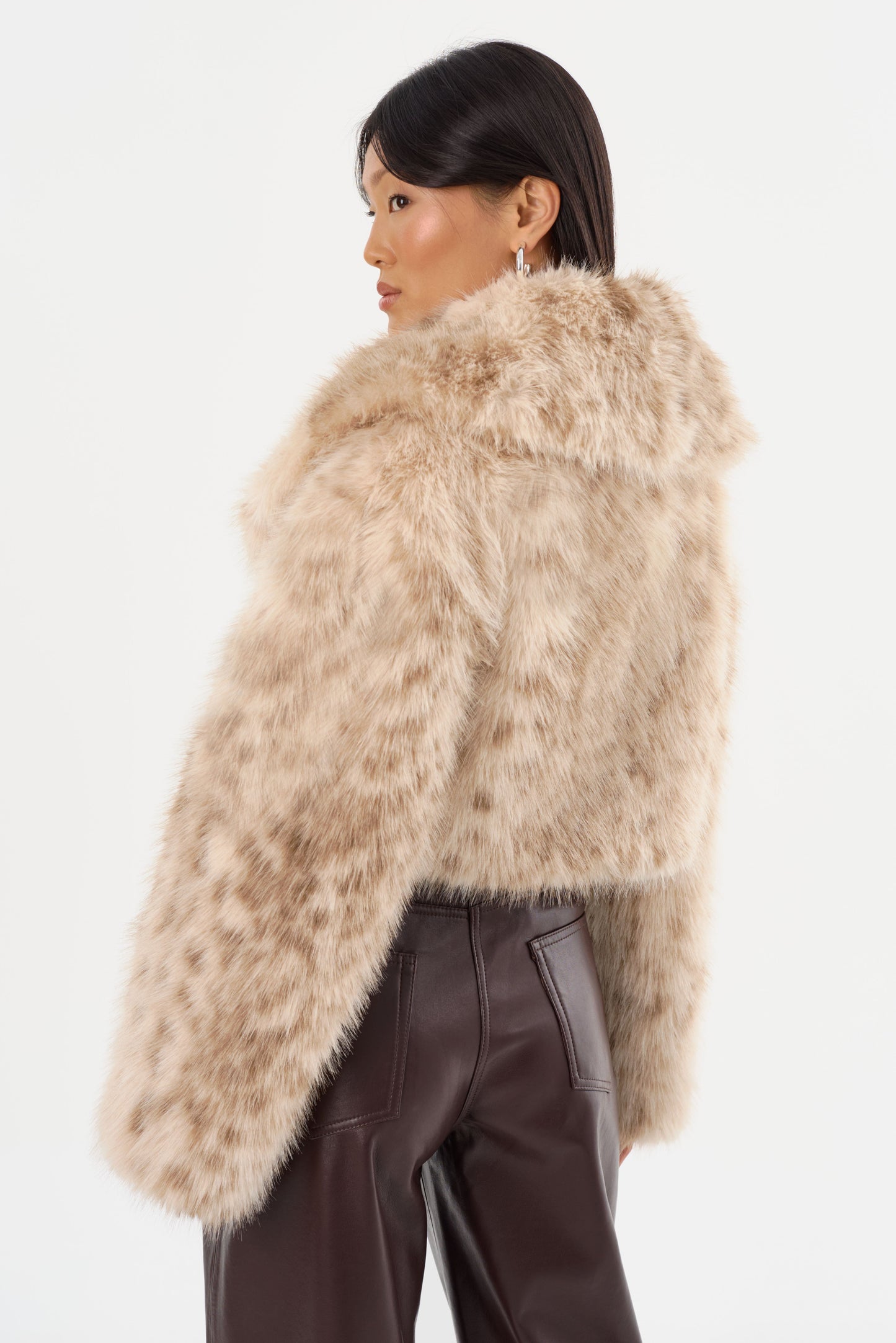 DANIKA LEO | Faux Fur Crop Jacket