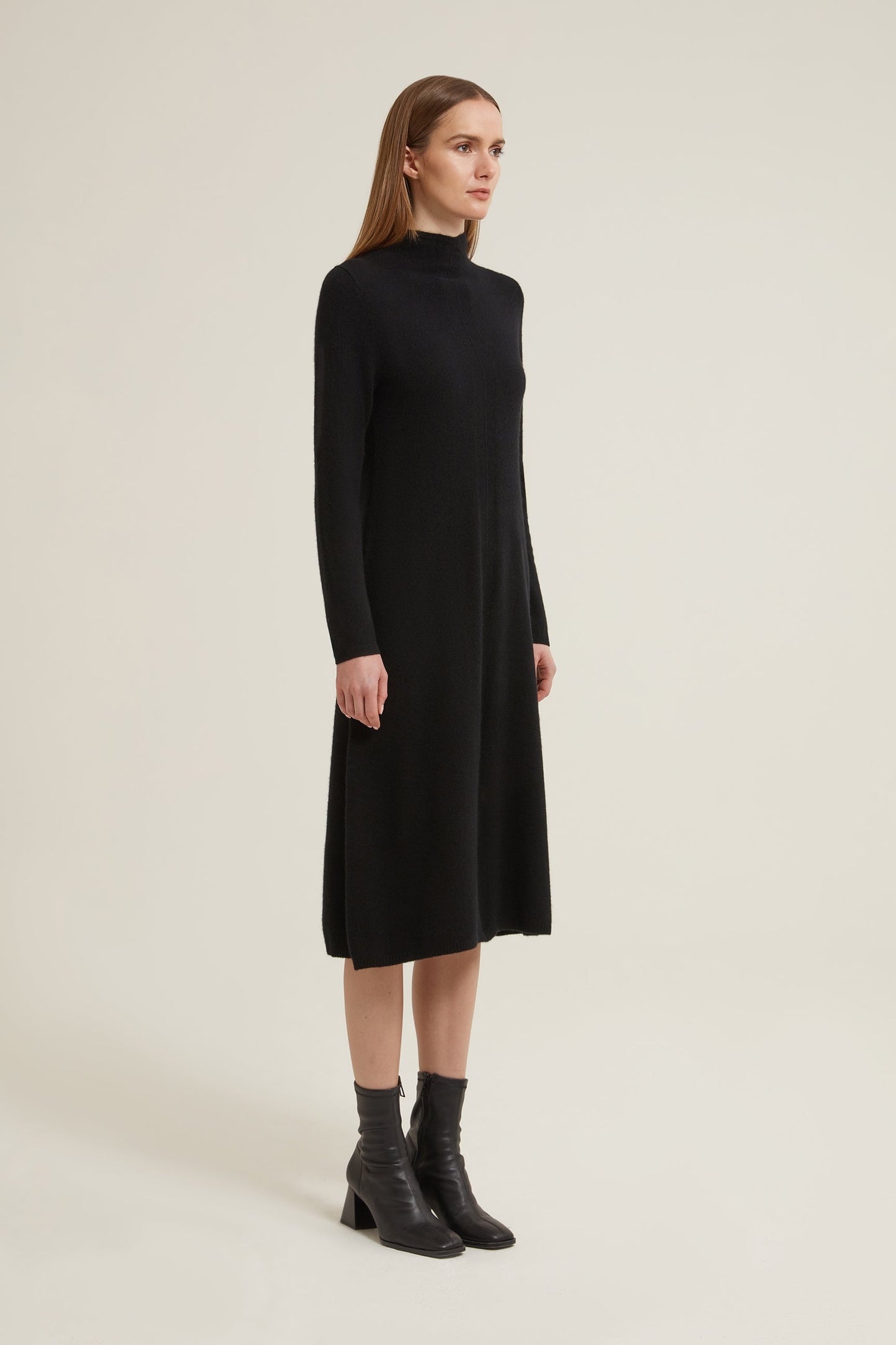 Darja Cashmere Dress