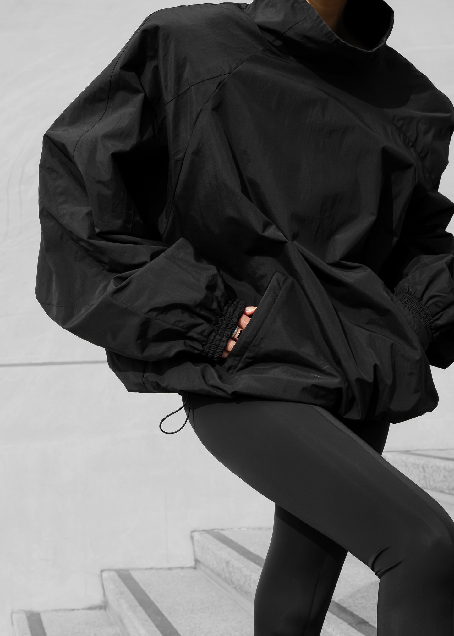 Doyle Mockneck Anorak - Black