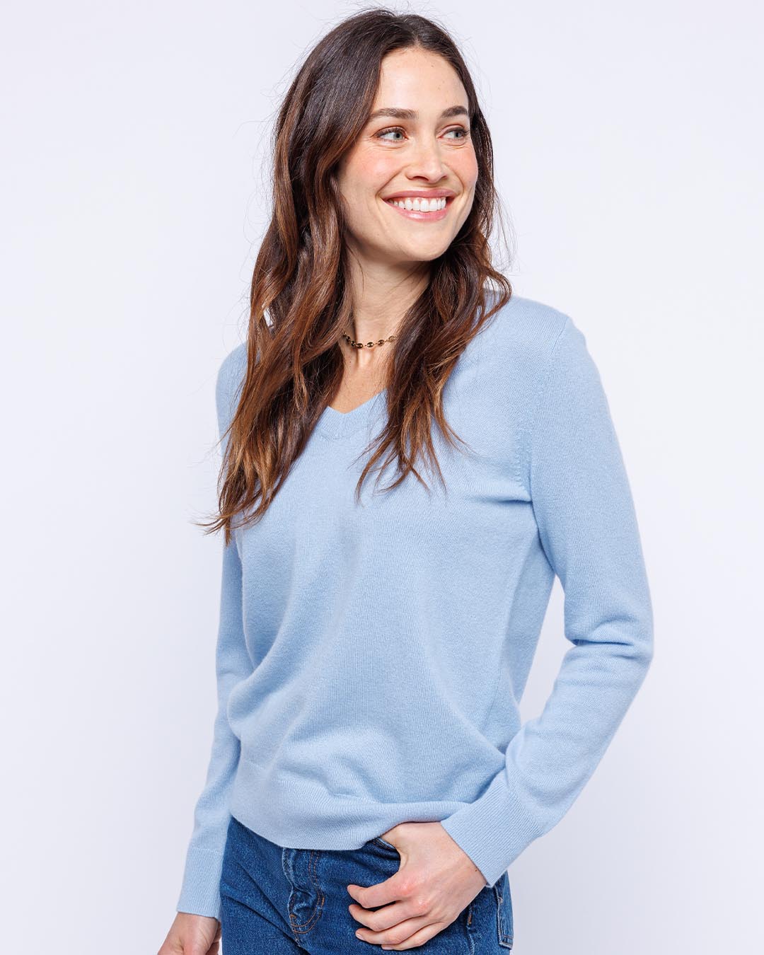 Essential Cashmere V-Neck