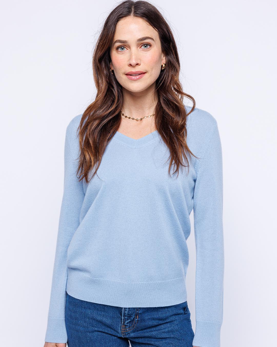 Essential Cashmere V-Neck