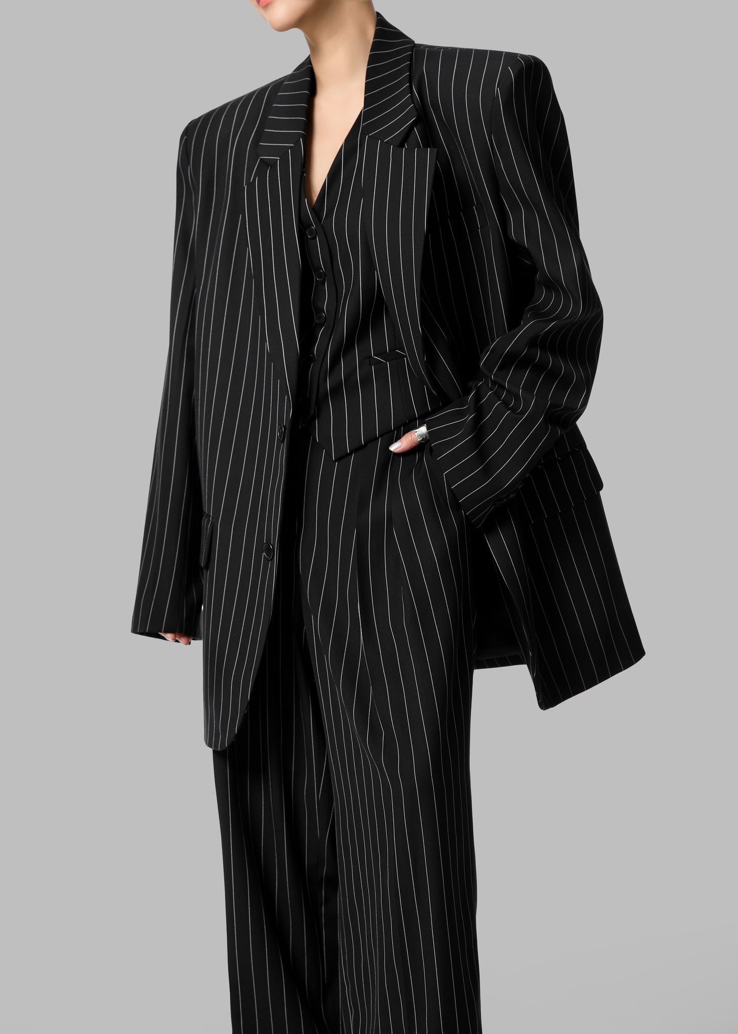 Holland Padded Shoulder Blazer - Black/White Pinstripe