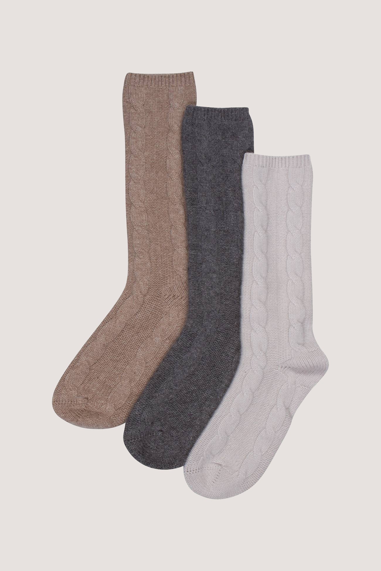 CABLE CASHMERE SOCKS