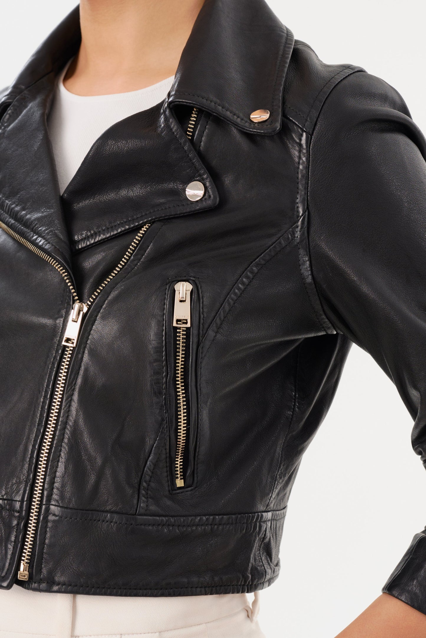 JANIKA | Cropped Leather Biker Jacket