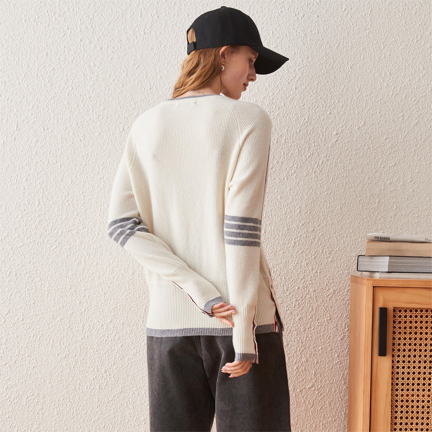 100% Cashmere Striped Sleeve Round Neck Sweater