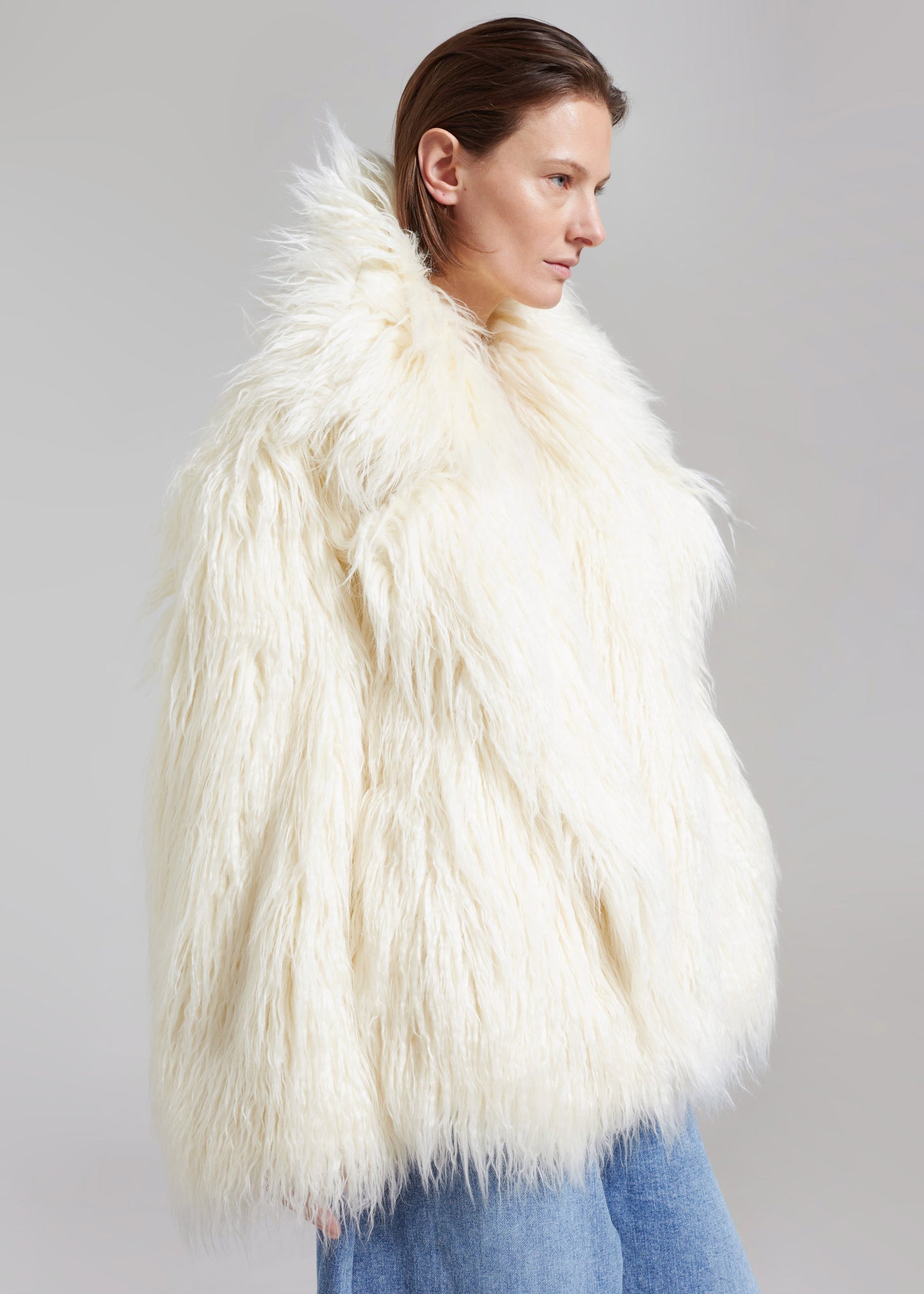 Liza Short Faux Fur Coat - Off White