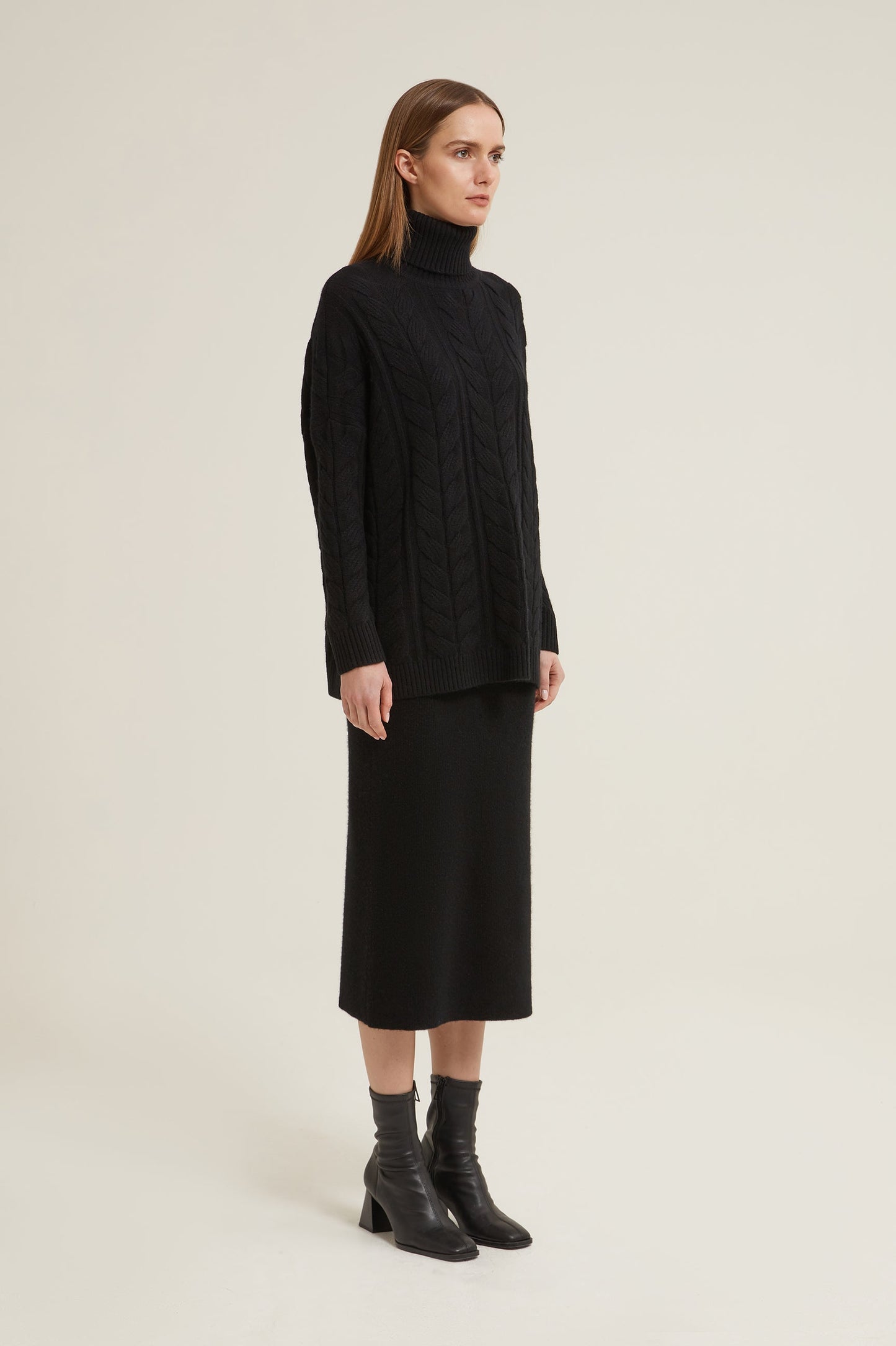 Mimi Cashmere Roll Neck Jumper