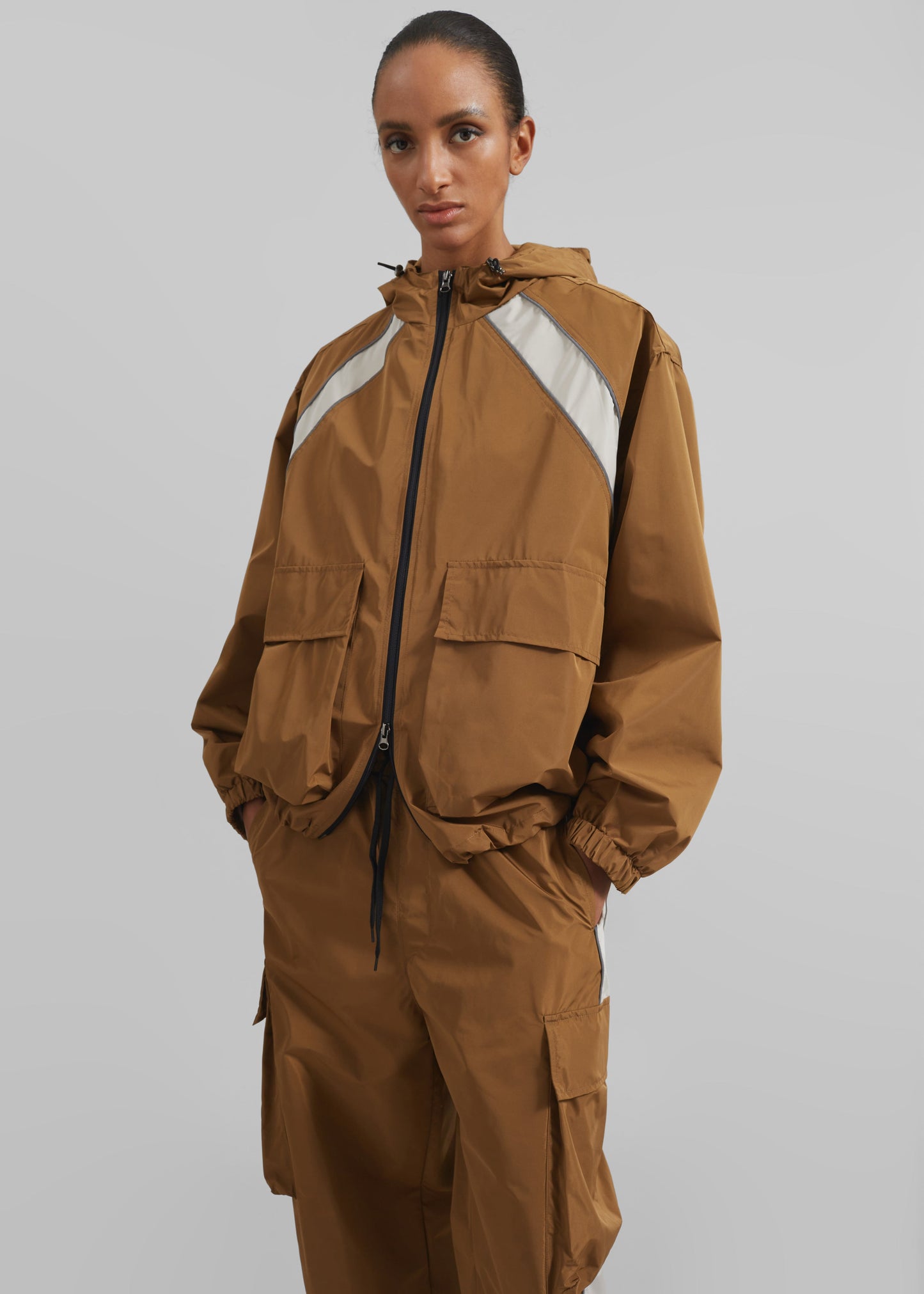 Navan Windbreaker Cargo Jacket - Brown