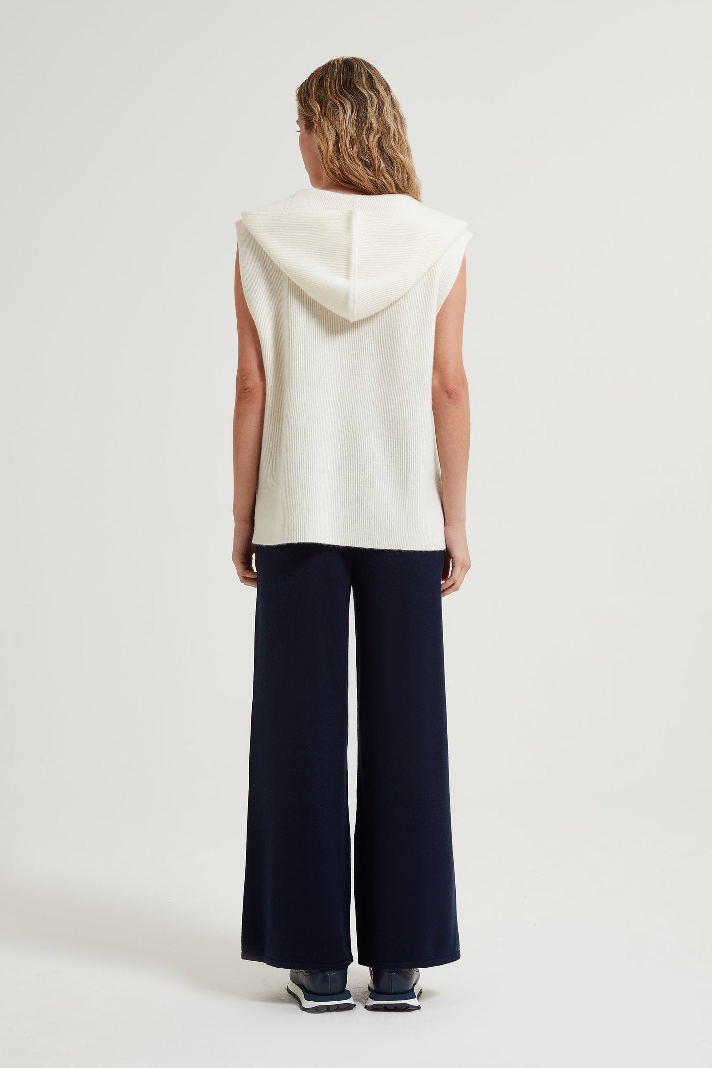 Samia Hooded Vest