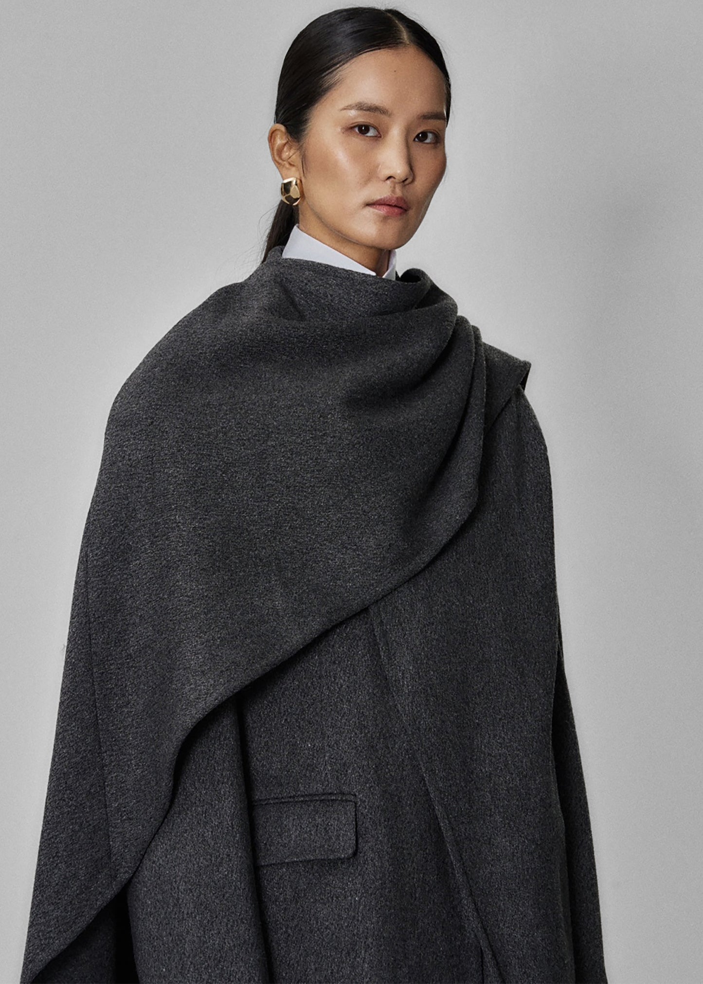 Whisella Cape - Charcoal