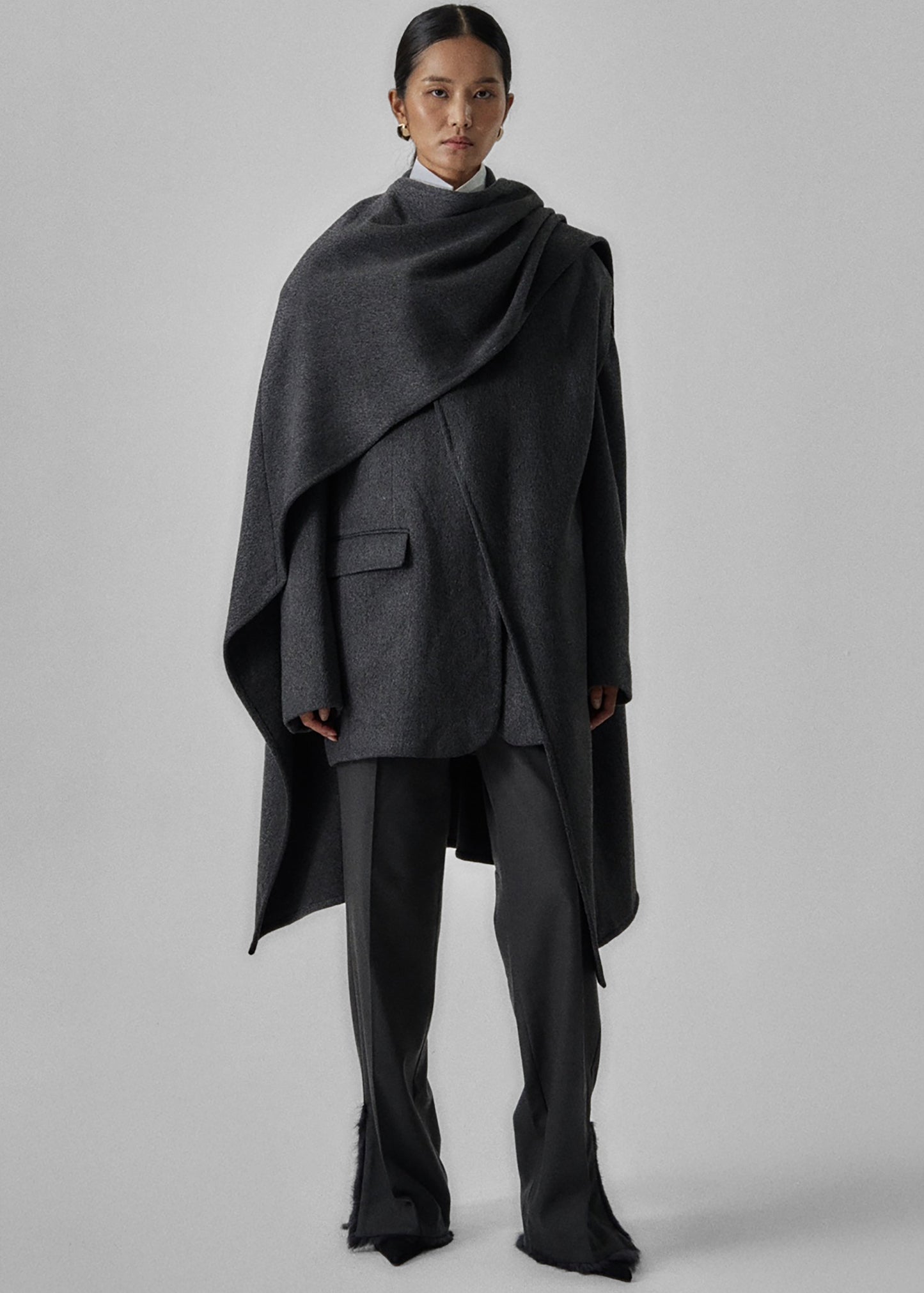 Whisella Cape - Charcoal