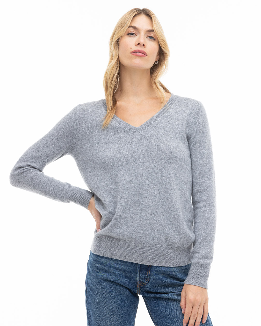 Essential Cashmere V-Neck