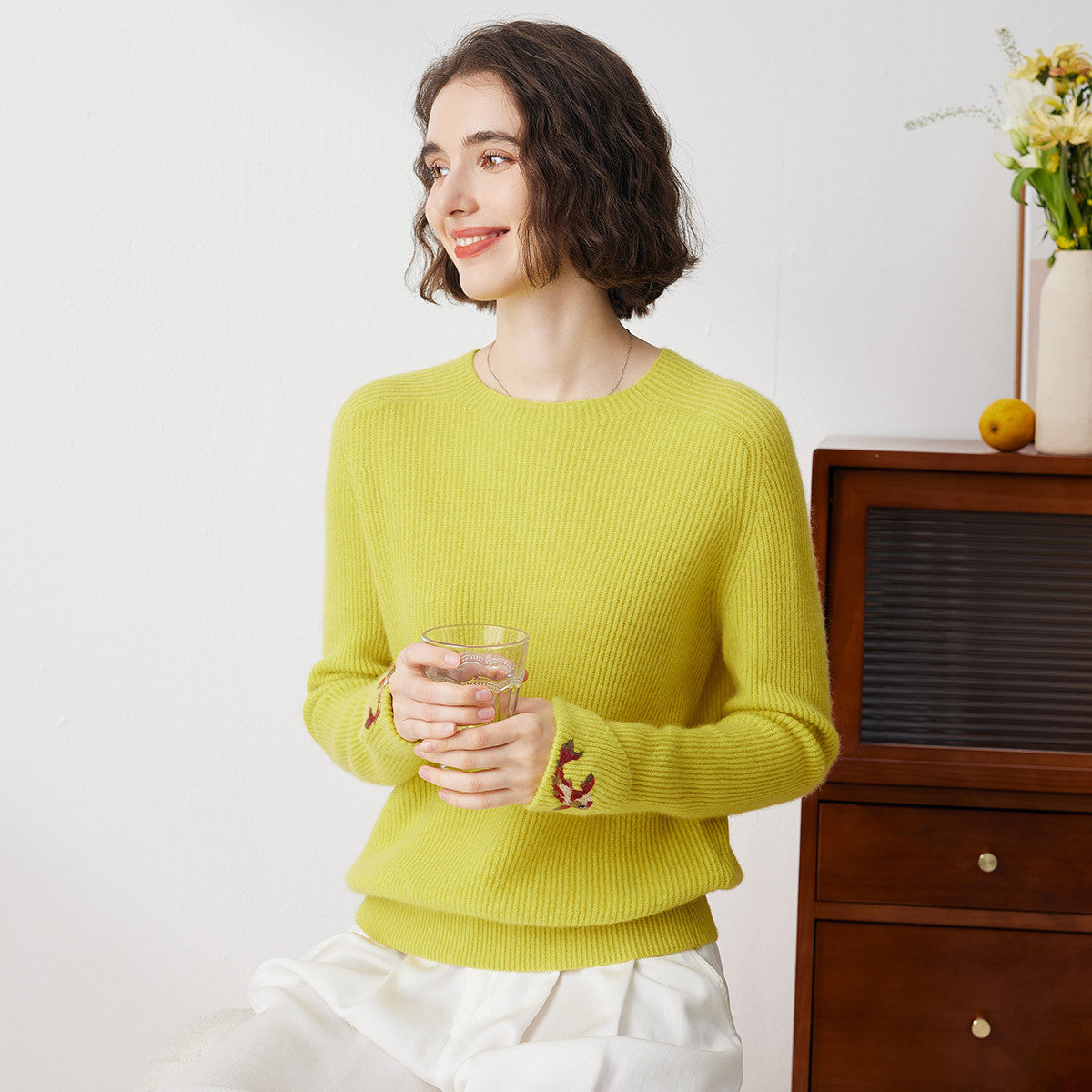 100% Cashmere Loose Round Neck Knit Sweater