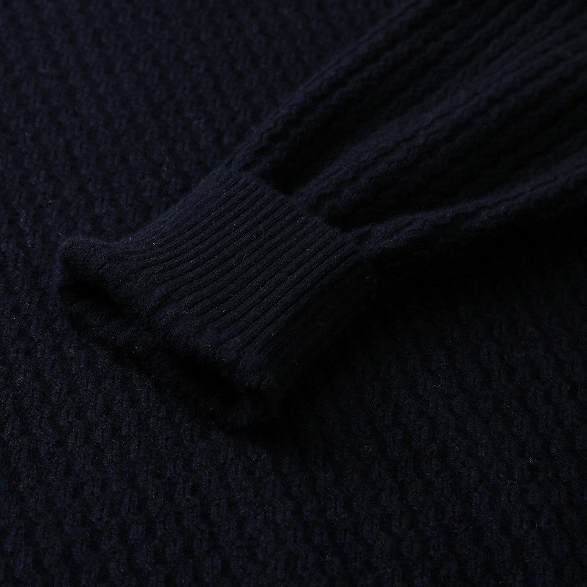 100% Cashmere Mock Neck Knitted Sweater